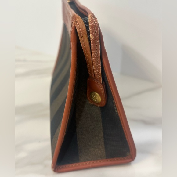 Fendi Penquin Clutch - Picture 4 of 10